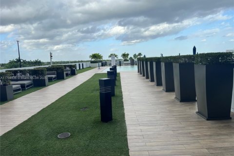 Condominio en venta en Doral, Florida, 2 dormitorios, 89.28 m2 № 1978643 - foto 6