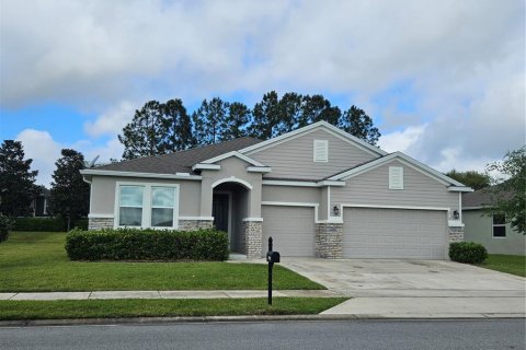 Casa en venta en Ocala, Florida, 4 dormitorios, 263.94 m2 № 1918531 - foto 1