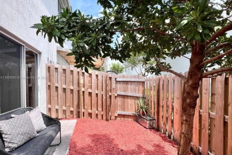 Adosado en venta en Florida City, Florida, 3 dormitorios, 127.83 m2 № 1747859 - foto 7