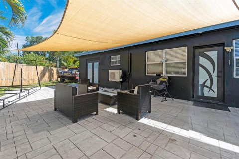 Villa ou maison à vendre à West Park, Floride: 4 chambres, 154.68 m2 № 1962973 - photo 16