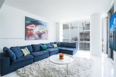Condo in Miami, Florida, 3 bedrooms  № 2090346 - photo 10