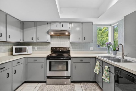 Condo in Palm Coast, Florida, 2 bedrooms  № 1883562 - photo 20