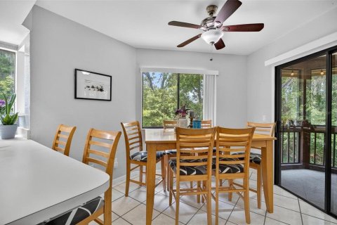 Condo in Palm Coast, Florida, 2 bedrooms  № 1883562 - photo 21