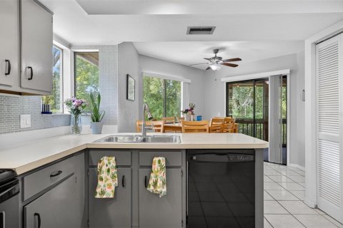 Condo in Palm Coast, Florida, 2 bedrooms  № 1883562 - photo 17
