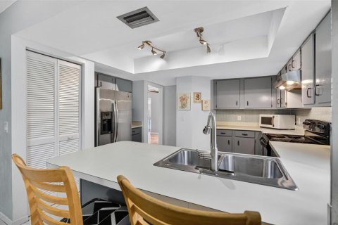 Condo in Palm Coast, Florida, 2 bedrooms  № 1883562 - photo 22