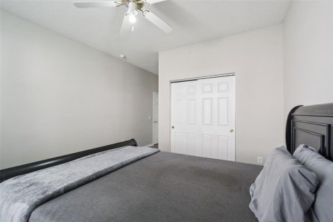 Villa ou maison à vendre à Kissimmee, Floride: 5 chambres, 321.44 m2 № 2149829 - photo 27