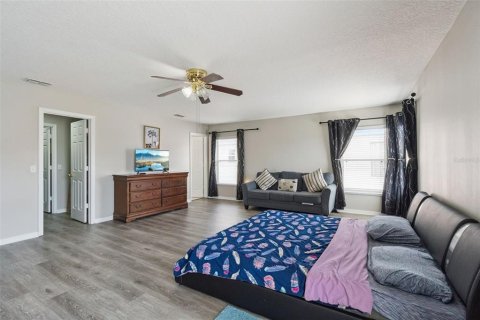 Villa ou maison à vendre à Kissimmee, Floride: 5 chambres, 321.44 m2 № 2149829 - photo 25
