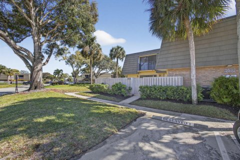 Adosado en venta en West Palm Beach, Florida, 2 dormitorios, 114.83 m2 № 2380007 - foto 2