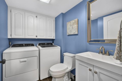 Adosado en venta en West Palm Beach, Florida, 2 dormitorios, 114.83 m2 № 2380007 - foto 20