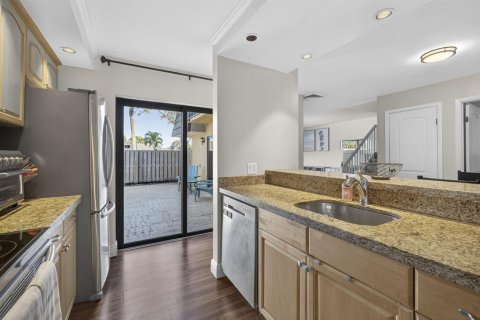 Adosado en venta en West Palm Beach, Florida, 2 dormitorios, 114.83 m2 № 2380007 - foto 26