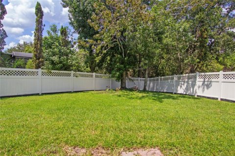 Villa ou maison à louer à Orlando, Floride: 5 chambres, 259.66 m2 № 1855876 - photo 25