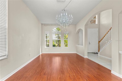 Villa ou maison à louer à Orlando, Floride: 5 chambres, 259.66 m2 № 1855876 - photo 6