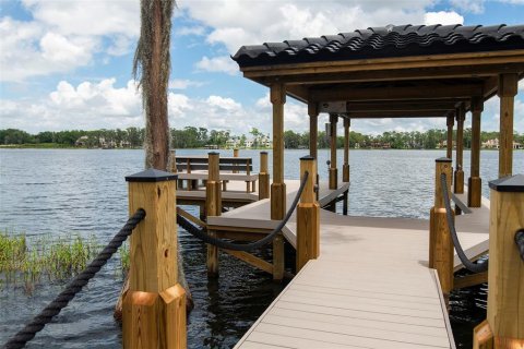 House in Windermere, Florida 3 bedrooms, 263.47 sq.m. № 2210949 - photo 21