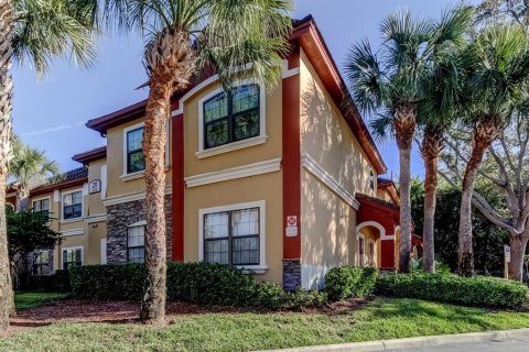 Condo in Palm Harbor, Florida, 2 bedrooms № 2144090 - photo 2