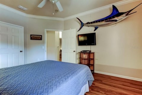 Condo in Palm Harbor, Florida, 2 bedrooms № 2144090 - photo 24
