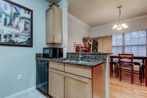 Condo in Palm Harbor, Florida, 2 bedrooms № 2144090 - photo 15