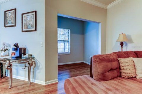 Condo in Palm Harbor, Florida, 2 bedrooms № 2144090 - photo 7