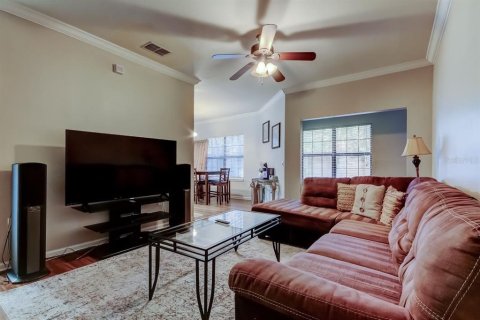 Condo in Palm Harbor, Florida, 2 bedrooms № 2144090 - photo 3