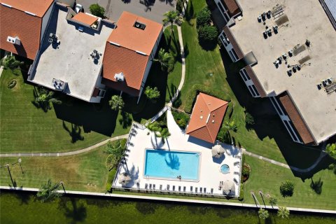 Copropriété à louer à Tierra Verde, Floride: 1 chambre, 73.39 m2 № 1334877 - photo 3