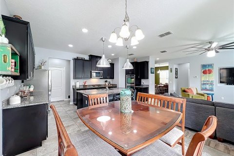 Villa ou maison à vendre à Orlando, Floride: 5 chambres, 276.11 m2 № 1796508 - photo 12