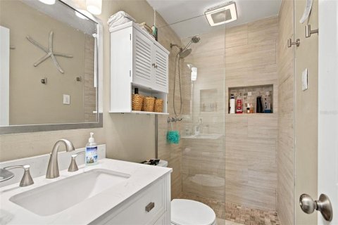 Touwnhouse à vendre à Clearwater, Floride: 3 chambres, 117.06 m2 № 2414977 - photo 11