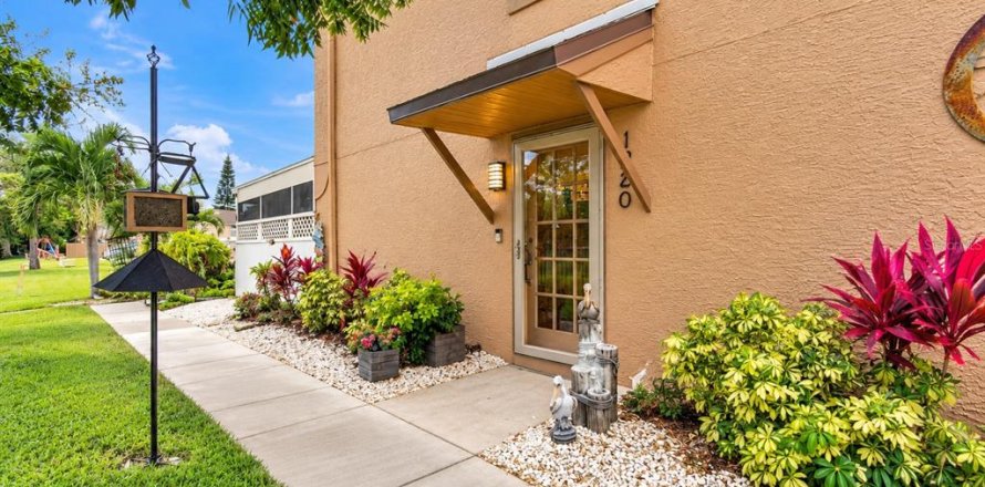 Touwnhouse à Clearwater, Floride 3 chambres, 117.06 m2 № 2414977