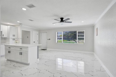 Villa ou maison à vendre à Fort Lauderdale, Floride: 4 chambres, 140.47 m2 № 1965621 - photo 28