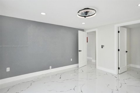 Villa ou maison à vendre à Fort Lauderdale, Floride: 4 chambres, 140.47 m2 № 1965621 - photo 30
