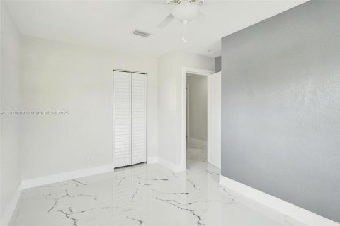 Villa ou maison à vendre à Fort Lauderdale, Floride: 4 chambres, 140.47 m2 № 1965621 - photo 23