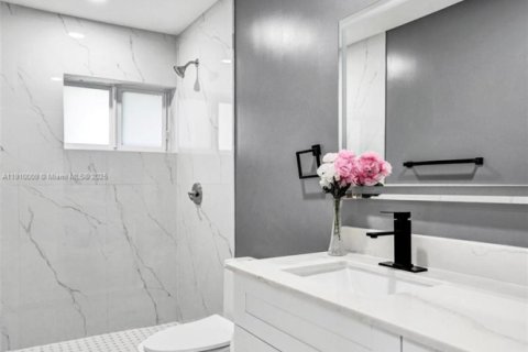 Villa ou maison à vendre à Fort Lauderdale, Floride: 4 chambres, 140.47 m2 № 1965621 - photo 14