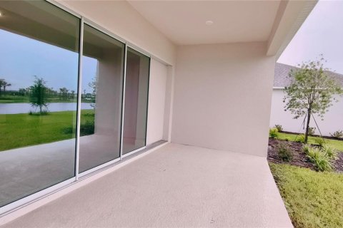 Casa en alquiler en Kissimmee, Florida, 3 dormitorios, 216.83 m2 № 2232444 - foto 14