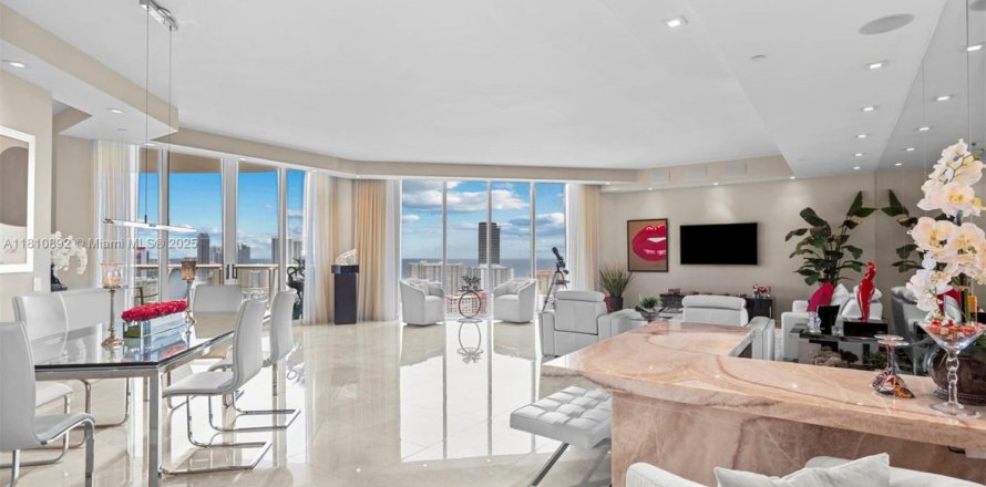 Condominio en Aventura, Florida, 3 dormitorios  № 1869937