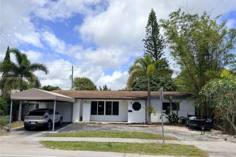 Дом в Холливуд, Флорида 1 комната, 170.94м2 № 2068237