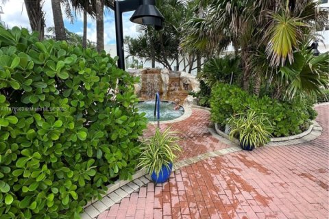 Copropriété à vendre à Hollywood, Floride: 1 chambre, 84.63 m2 № 1921717 - photo 11