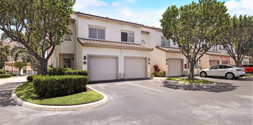 Touwnhouse à Highland Beach, Floride 2 chambres, 118.45 m2 № 1175163