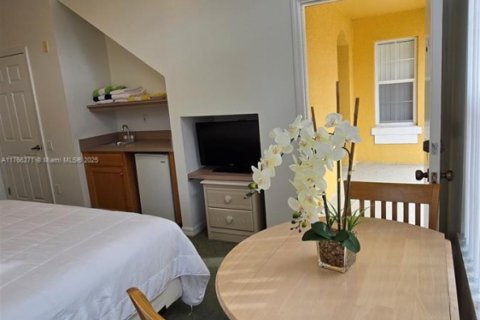 Купить таунхаус в Киссимми, Флорида 4 спальни, 152.82м2, № 1741716 - фото 21