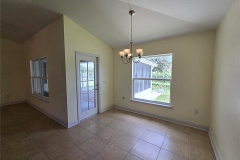 House in Punta Gorda, Florida 3 bedrooms, 139.73 sq.m. № 1900141 - photo 12