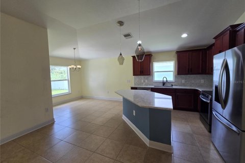 House in Punta Gorda, Florida 3 bedrooms, 139.73 sq.m. № 1900141 - photo 10