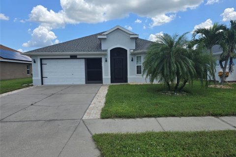 House in Punta Gorda, Florida 3 bedrooms, 139.73 sq.m. № 1900141 - photo 2