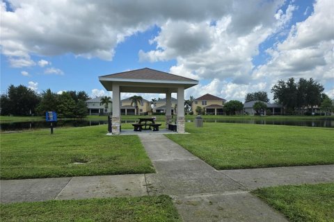 House in Punta Gorda, Florida 3 bedrooms, 139.73 sq.m. № 1900141 - photo 27