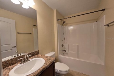 House in Punta Gorda, Florida 3 bedrooms, 139.73 sq.m. № 1900141 - photo 21