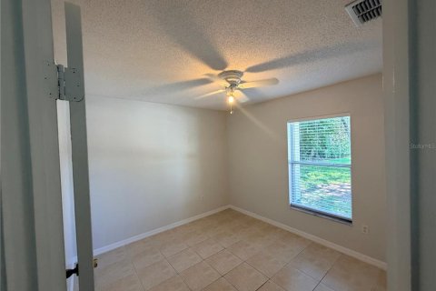 House in Kissimmee, Florida 3 bedrooms, 107.3 sq.m. № 2207976 - photo 5