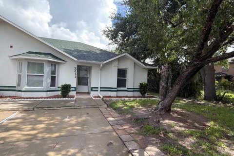 House in Kissimmee, Florida 3 bedrooms, 107.3 sq.m. № 2207976