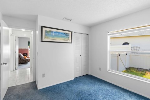 House in Riverview, Florida 3 bedrooms, 117.99 sq.m. № 2220567 - photo 21