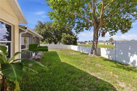 House in Riverview, Florida 3 bedrooms, 117.99 sq.m. № 2220567 - photo 29