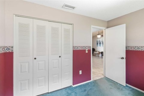 House in Riverview, Florida 3 bedrooms, 117.99 sq.m. № 2220567 - photo 18