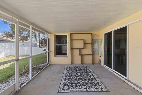 House in Riverview, Florida 3 bedrooms, 117.99 sq.m. № 2220567 - photo 26