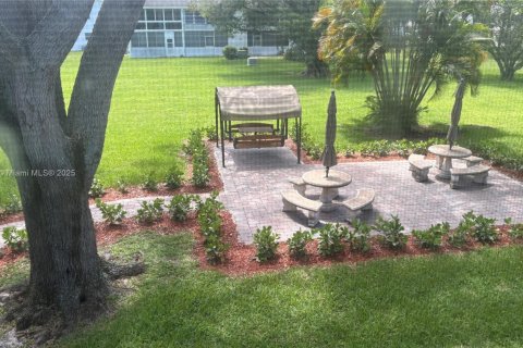 Condo in Deerfield Beach, Florida, 1 bedroom  № 1874797 - photo 13