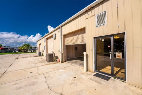 Propiedad comercial en venta en Englewood, Florida, 224.27 m2 № 2280716 - foto 4