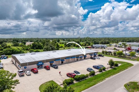 Propiedad comercial en venta en Englewood, Florida, 224.27 m2 № 2280716 - foto 26